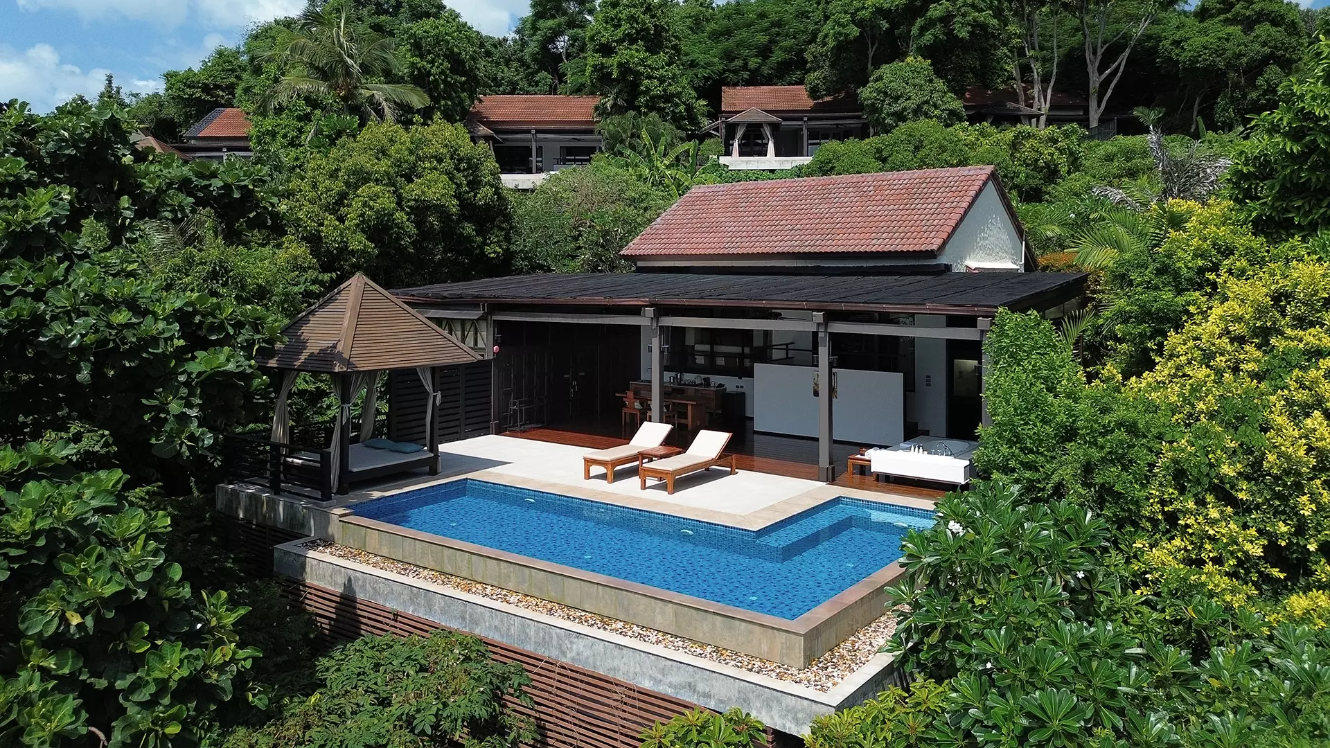 Koh Samui Wedding Venues -  Planning the Perfect Wedding Proposal - Romantic Venue and Private Dining Experiences 