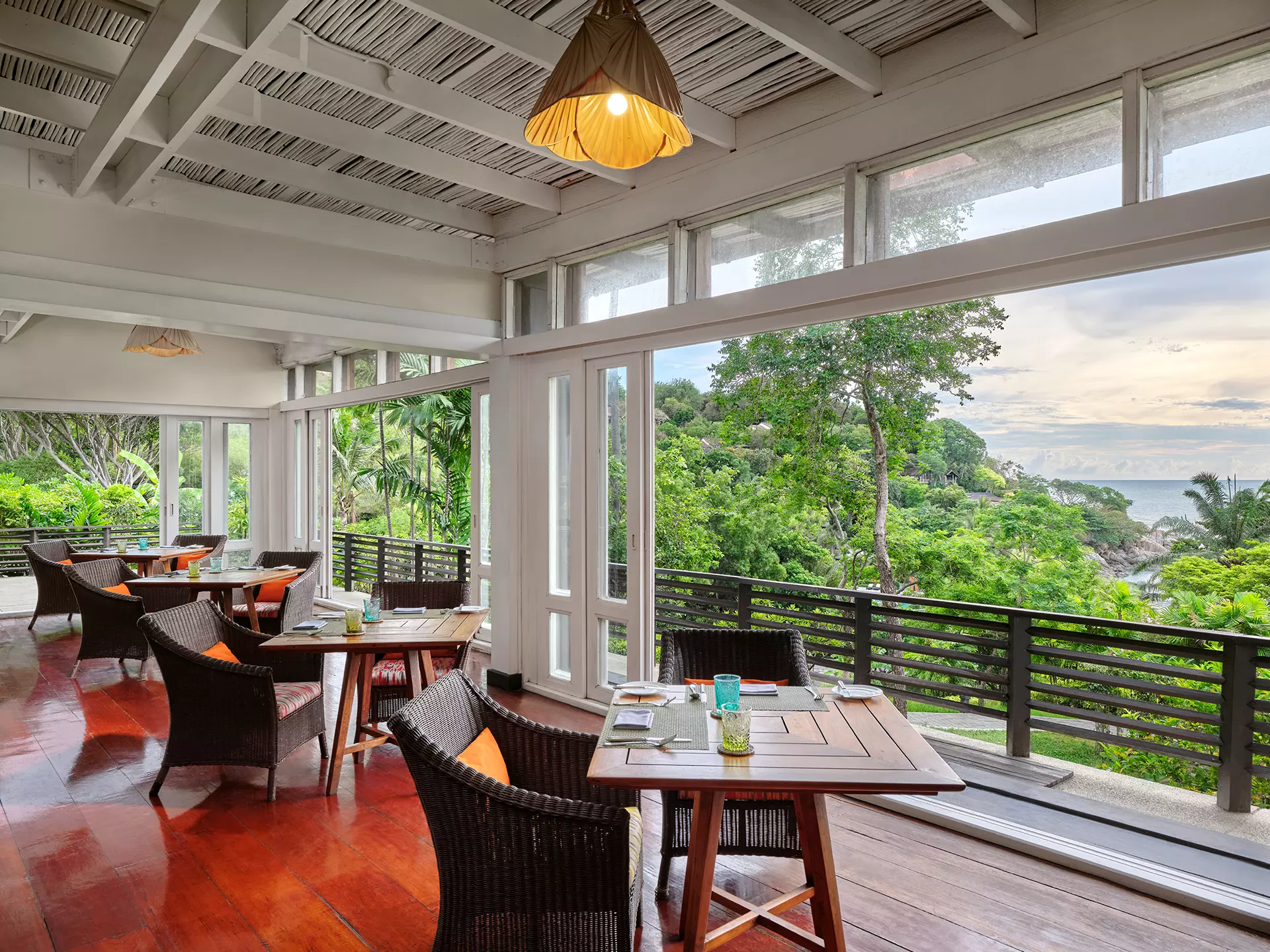 Table setup at RHOY RHOY! Thai Restaurant, Garrya Tongsai Bay Samui overlooking the sea in Koh Samui