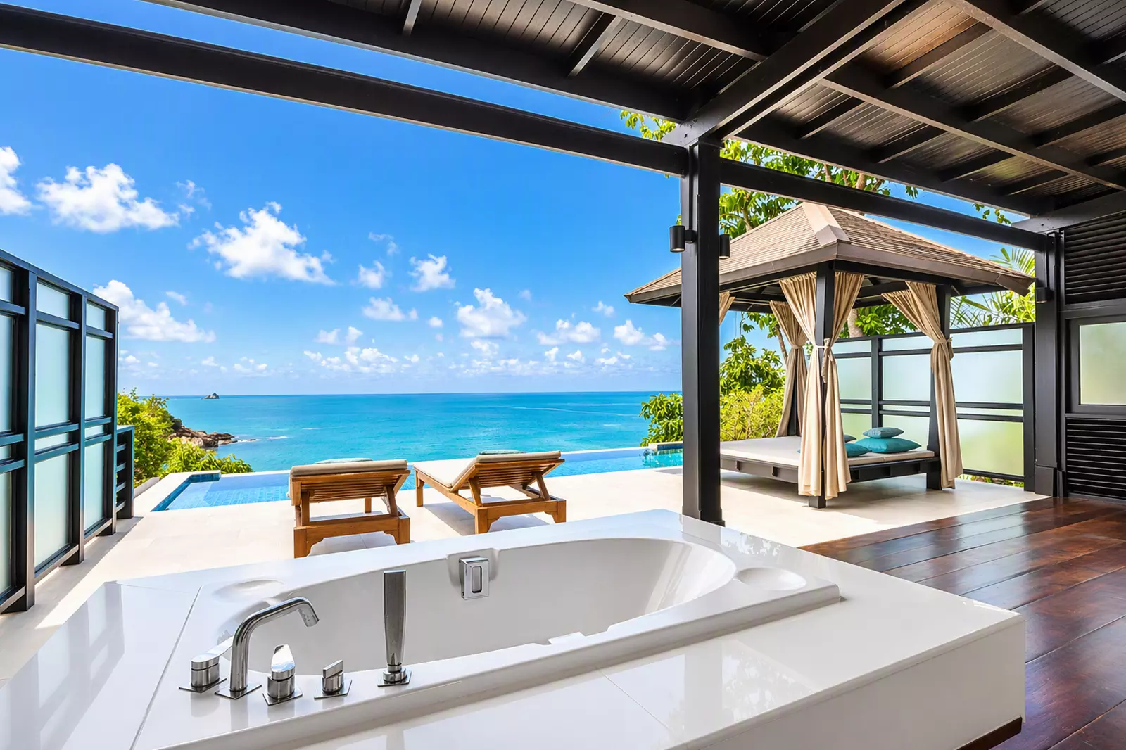 Private Jet-Style Travel by Siam Seaplane: Discover the Ultimate Luxury Escape in Koh Samui