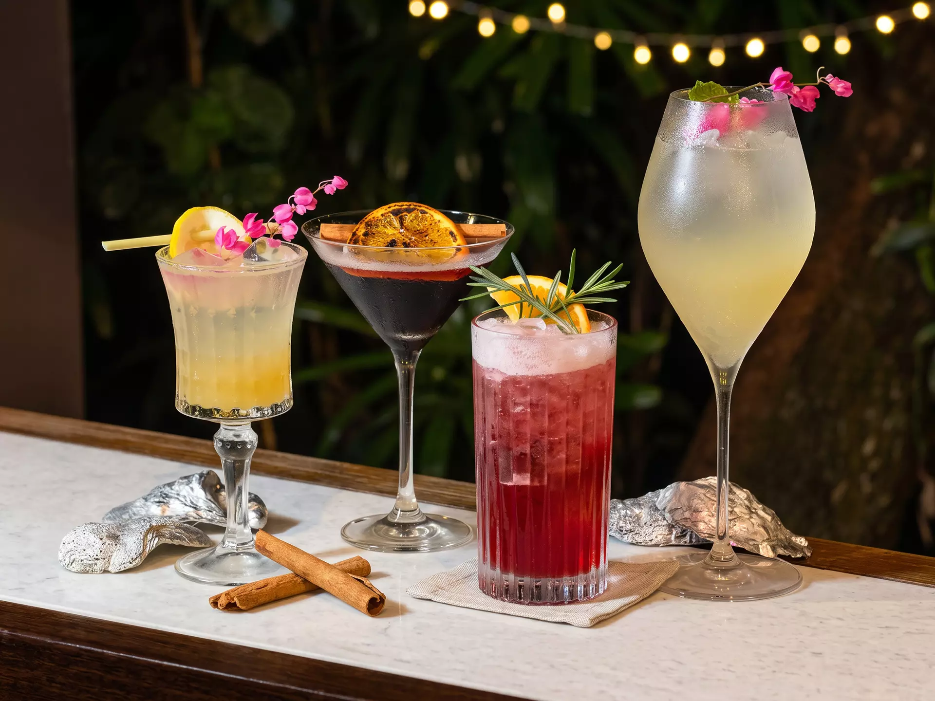 Festive Cocktails & Mocktails