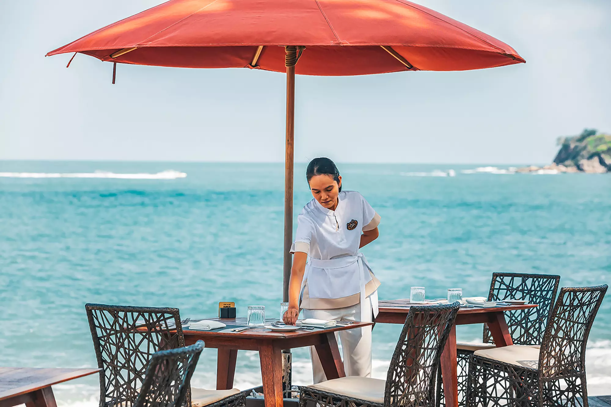 Garrya Tongsai Bay Samui Awarded One MICHELIN Key in The MICHELIN Guide 2026 - Beachfront Dining