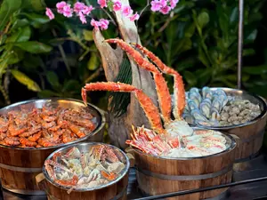 White Coastal Gala 2026 at Po-Lad Beach Bar & Fish Tales - Fresh Seafood on Ice